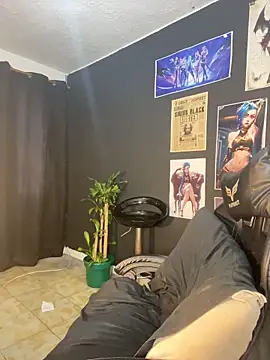 cam11 07 online show from 12-21-25, 08:20