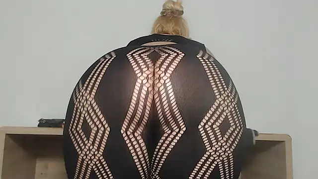 clarabbw47 online show from 02-27-26, 08:52