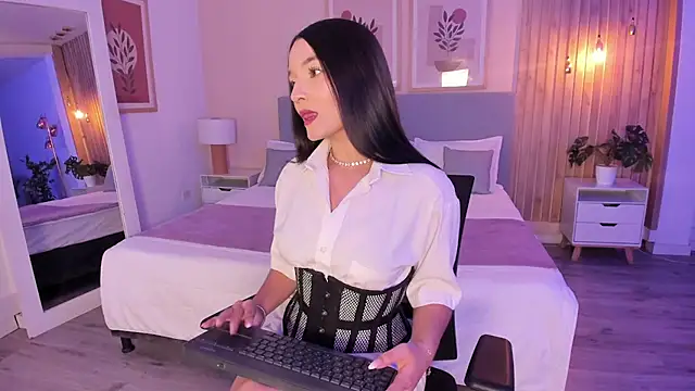 AuroraEvanss online show from 05-15-26, 09:24