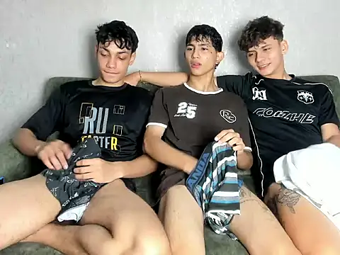 willy sexxx18 online show from 04-09-26, 02:23