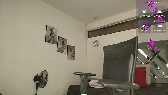 Rossi ss1 online show from 12-18-25, 03:44