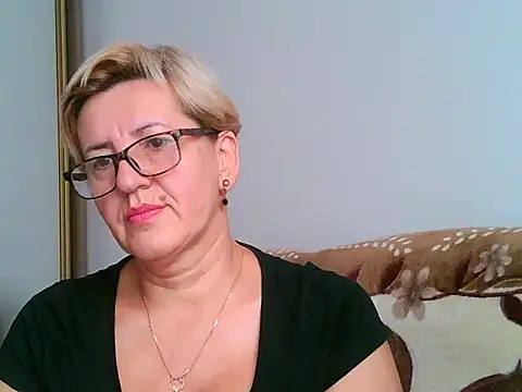 Dana4921 online show from 10-01-25, 02:10