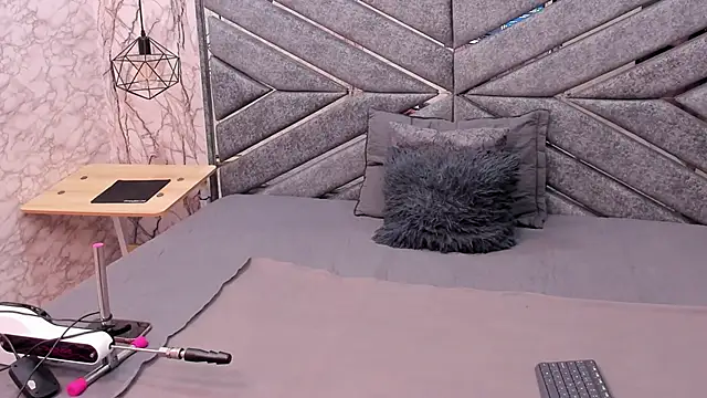 Snapshot of SASHA_BROWNIE__ chatting on 02-12-26, 07:35 SASHA BROWNIE online show from 02-12-26, 07:35