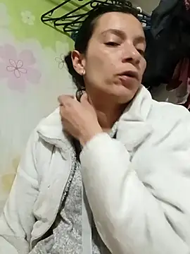 kim lebanon online show from 09-10-25, 04:33