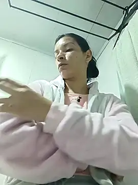 kim lebanon online show from 09-25-25, 04:07