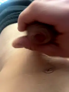 Snapshot of zizidur chatting on 10-19-25, 10:18 zizidur online show from 10-19-25, 10:18