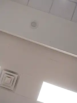 Snapshot of ryder393 chatting on 12-04-25, 08:08 ryder393 online show from 12-04-25, 08:08