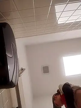 Snapshot of ryder393 chatting on 12-01-25, 06:20 ryder393 online show from 12-01-25, 06:20