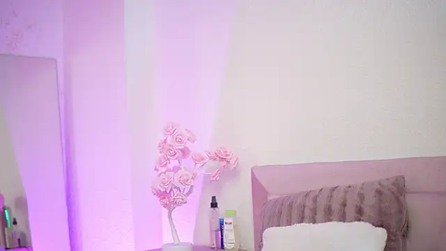 SelinaBella online show from 10-11-25, 07:04