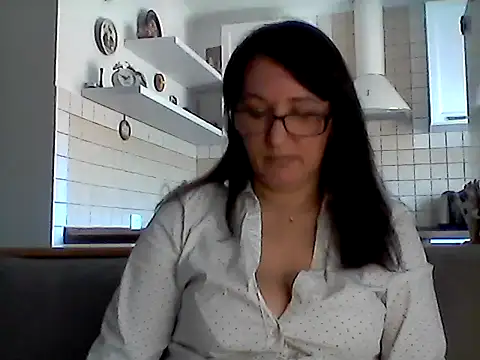 Elena48324 online show from 05-24-26, 10:48