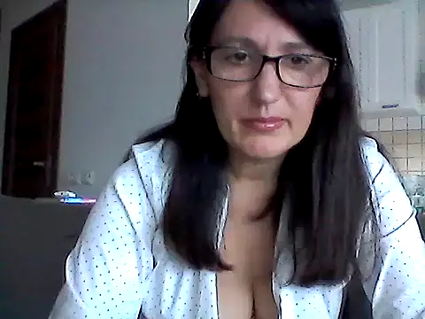 Elena48324 online show from 05-29-26, 09:04