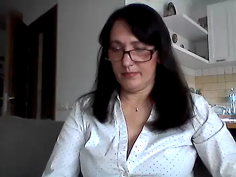 Elena48324 online show from 05-08-26, 09:46
