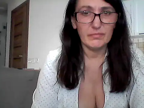 Elena48324 online show from 05-28-26, 05:08