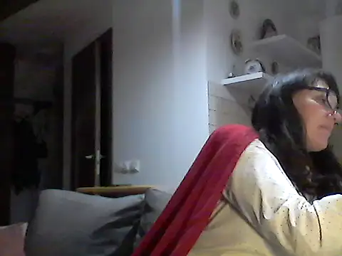 Elena48324 online show from 11-26-25, 06:41