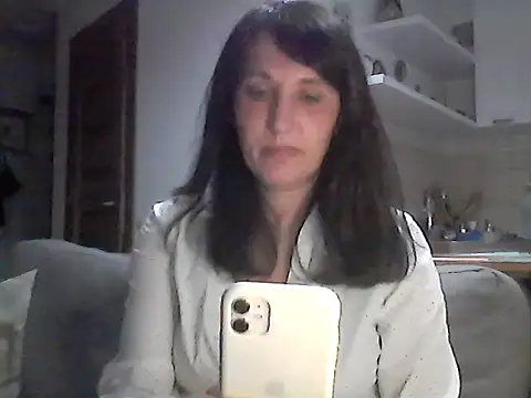 Elena48324 online show from 06-19-26, 06:25
