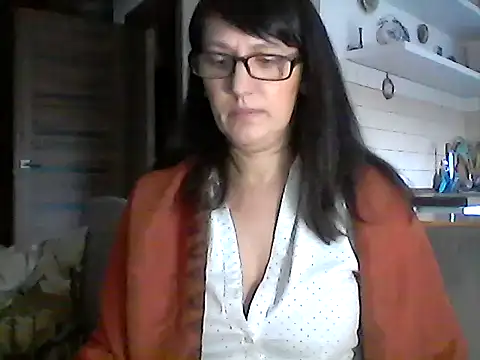 Elena48324 online show from 02-05-26, 12:23