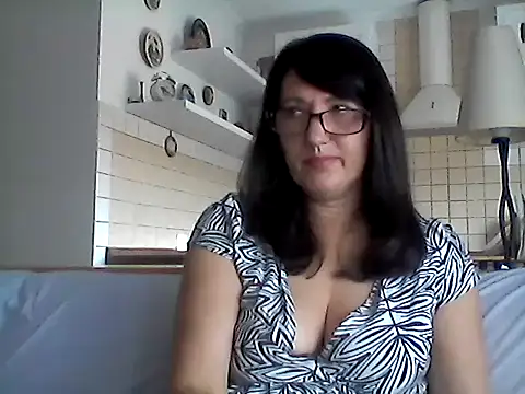 Elena48324 online show from 07-12-26, 07:20