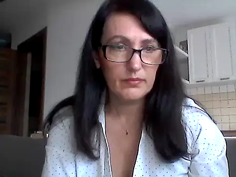 Elena48324 online show from 03-27-26, 01:56