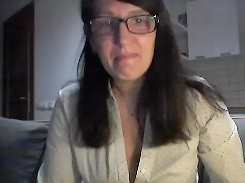 Elena48324 online show from 05-20-26, 06:05