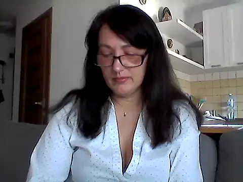 Elena48324 online show from 05-31-26, 07:14