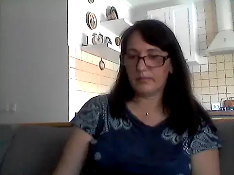 Elena48324 online show from 06-22-26, 10:01