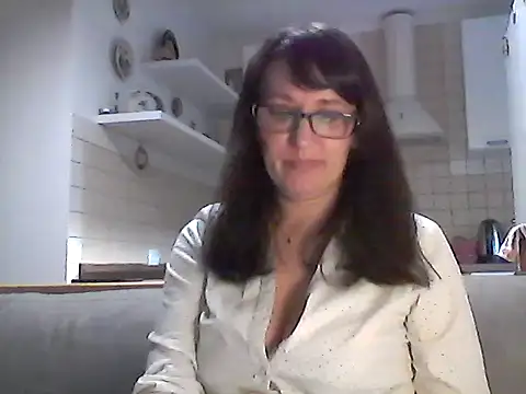 Elena48324 online show from 05-21-26, 05:43