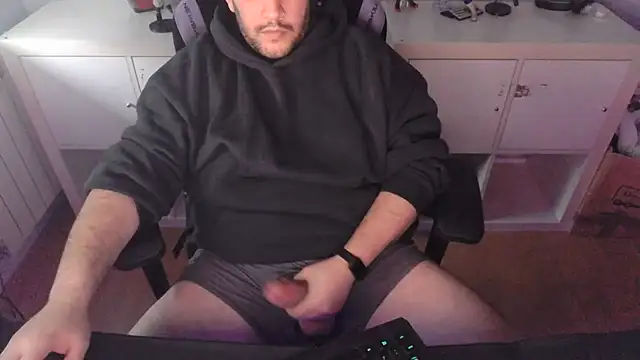 Snapshot of axelsito2 chatting on 10-10-25, 12:39 axelsito2 online show from 10-10-25, 12:39