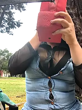 Yaya watson online show from 11-08-25, 08:23