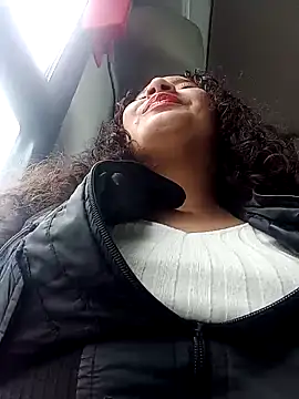 Yaya watson online show from 10-20-25, 08:53