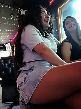 Yaya watson online show from 11-18-25, 09:40