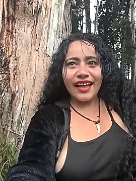 Yaya watson online show from 04-28-26, 08:46