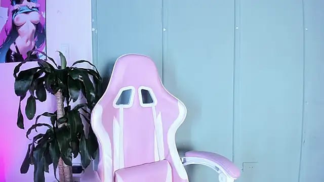 Zafiro  Brown online show from 09-25-25, 12:00