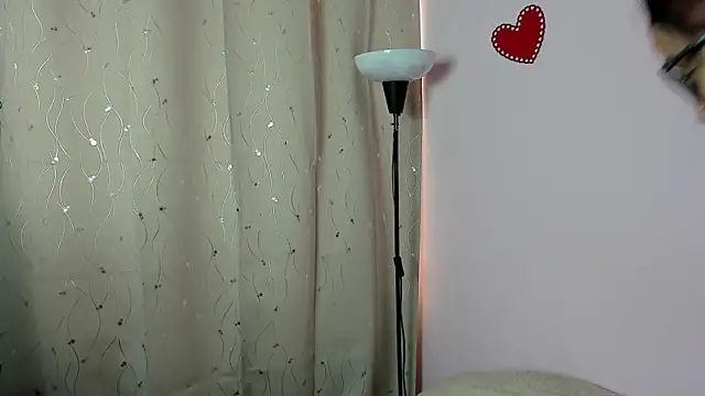 Dafne Mel online show from 02-19-26, 01:30