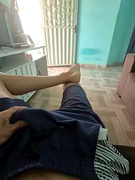 Snapshot of Saraiva2002 chatting on 03-15-26, 12:34 Saraiva2002 online show from 03-15-26, 12:34