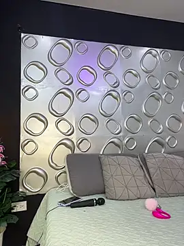 Skylar Smith  online show from 02-05-26, 11:50