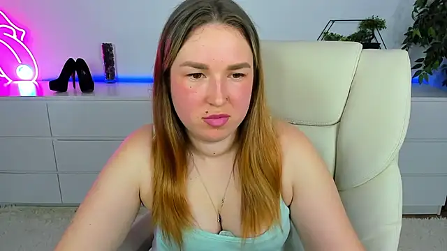 Sofii darling online show from 03-16-26, 05:37