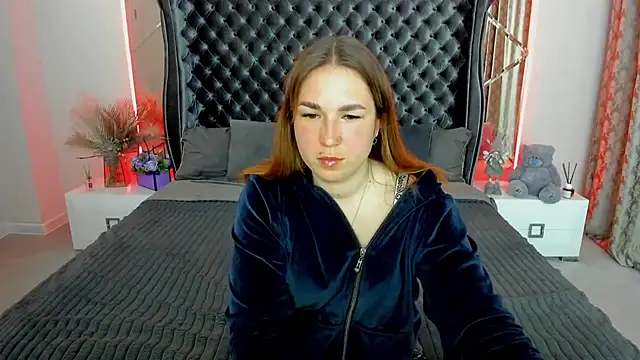 Sofii darling online show from 04-30-26, 04:36