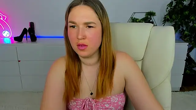 Sofii darling online show from 03-04-26, 05:42