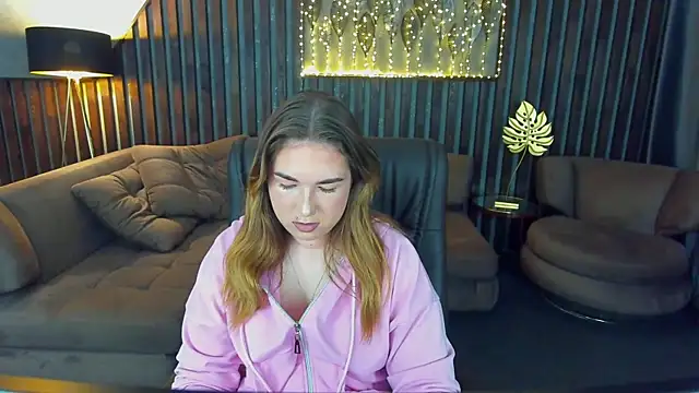 Sofii darling online show from 05-29-26, 04:35