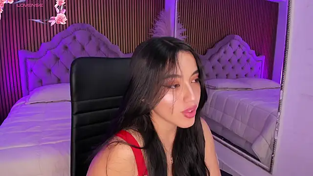 Starbutterflyy  online show from 03-09-26, 05:00