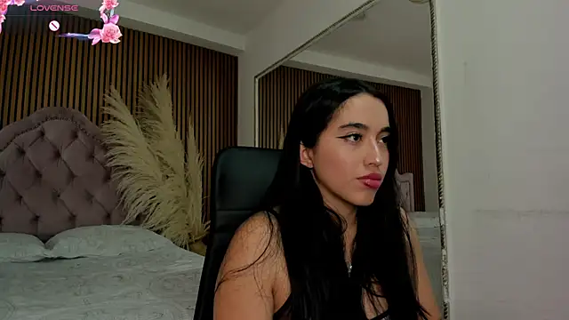 Starbutterflyy  online show from 02-07-26, 04:53