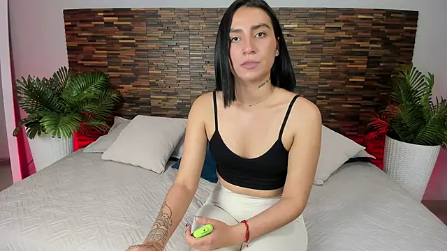 debra win online show from 09-11-25, 08:53