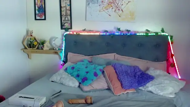 valentini villa online show from 12-05-25, 07:12