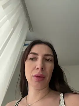 AmandaStoun online show from 02-11-26, 11:10