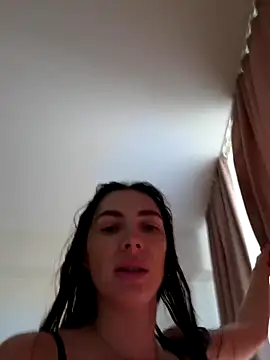 Snapshot of AmandaStoun chatting on 09-18-25, 08:39 AmandaStoun online show from 09-18-25, 08:39