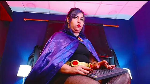 Lilih golden online show from 10-31-25, 12:02