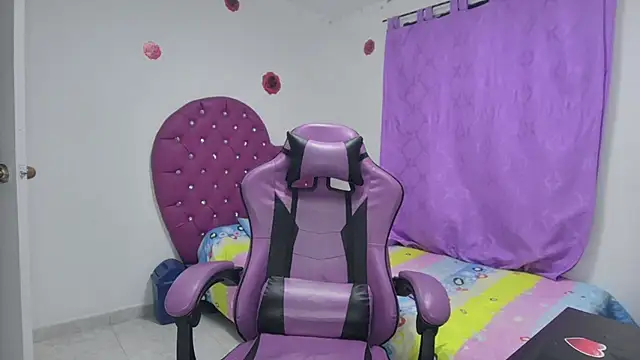 soffy rosses online show from 12-23-25, 03:28