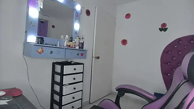 soffy rosses online show from 04-22-26, 02:29