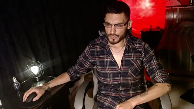 malek xarx  online show from 02-10-26, 02:10