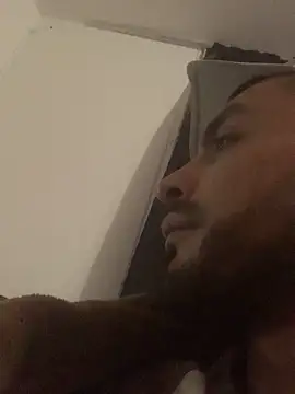 malek xarx  online show from 02-05-26, 03:46